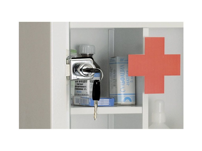 Аптечка металлическая Hilfe AMD-39G Аптечка металлическая Hilfe AMD-39G