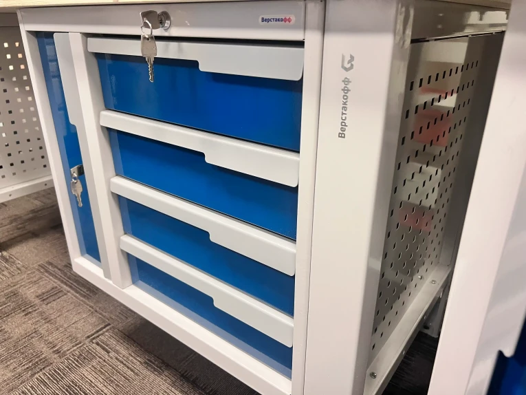 Верстак CTR 1432.S3L3.4-2 купить в Пскове Верстак CTR 1432.S3L3.4-2 купить в Пскове