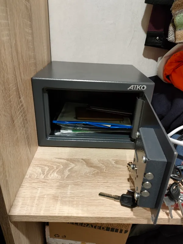 Пистолетный сейф Aiko TT-170 купить в Пскове Пистолетный сейф Aiko TT-170 купить в Пскове