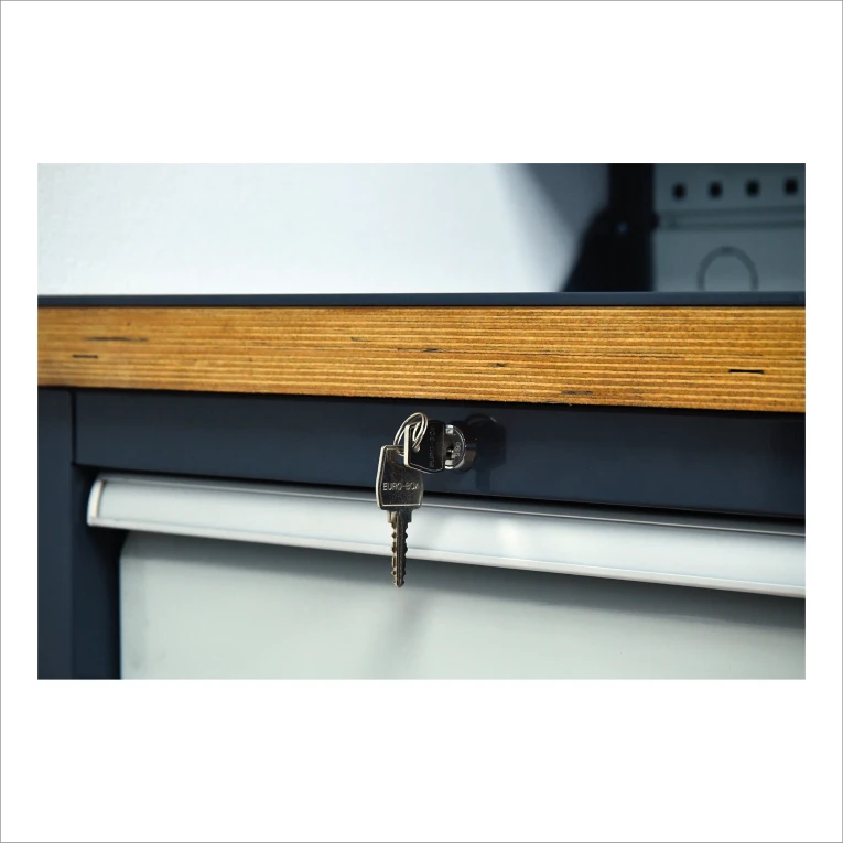 Верстак FBK 205.36.4-2R купить в Пскове