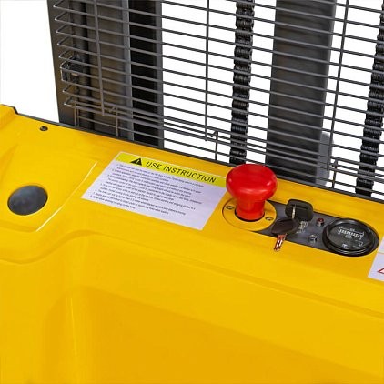 Штабелер электрический самоходный CDD15R-E (N) (1500 кг; 3,3 м; 24В / 105Ач) SMARTLIFT (SMART) купить в Пскове