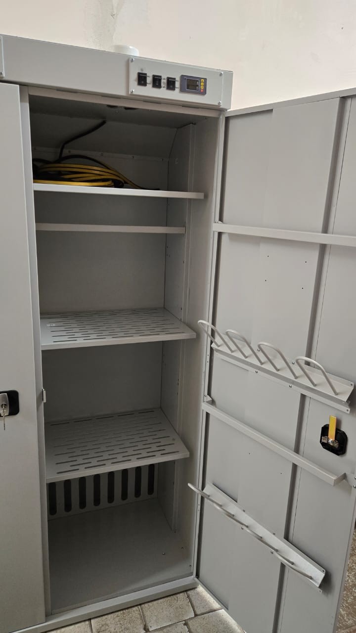 Сушильный шкаф ШС-4 СП3 Ф для одежды, белья и обуви купить в Пскове Сушильный шкаф ШС-4 СП3 Ф для одежды, белья и обуви купить в Пскове