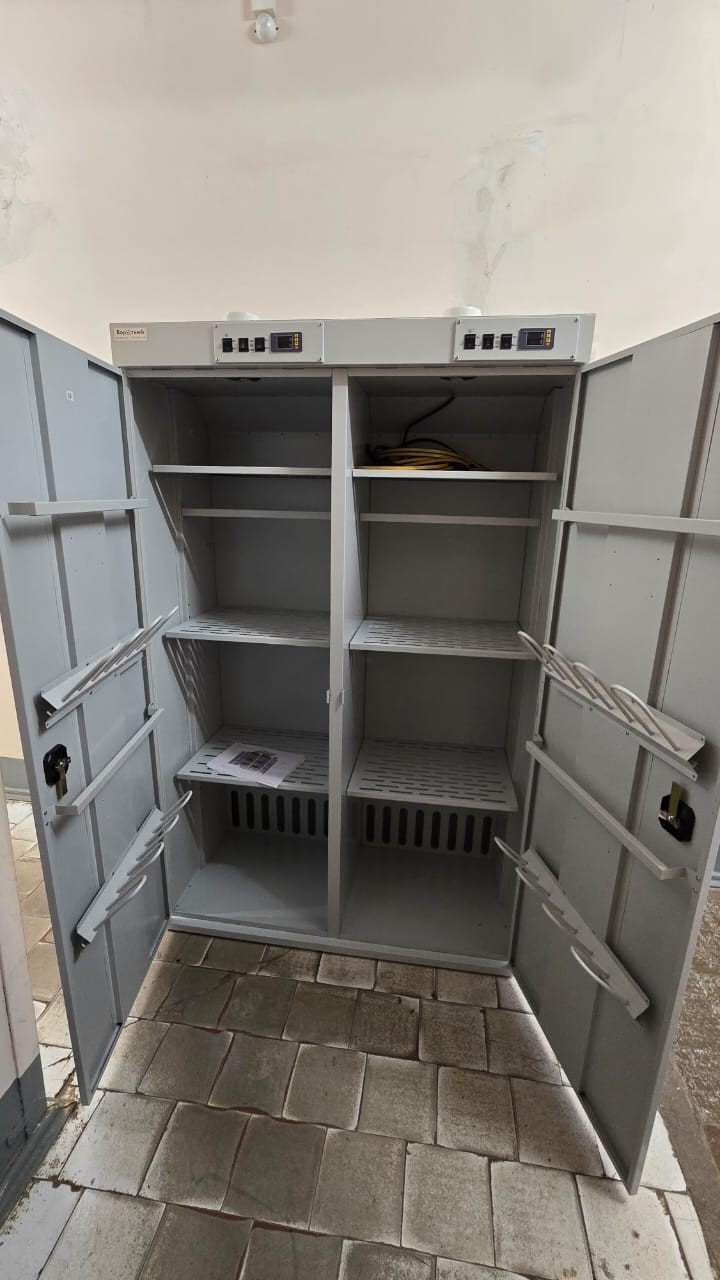 Сушильный шкаф ШС-4 СП3 Ф для одежды, белья и обуви купить в Пскове Сушильный шкаф ШС-4 СП3 Ф для одежды, белья и обуви купить в Пскове