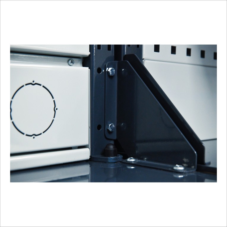 Верстак FBK 205.56.4-2 купить в Пскове Верстак FBK 205.56.4-2 купить в Пскове