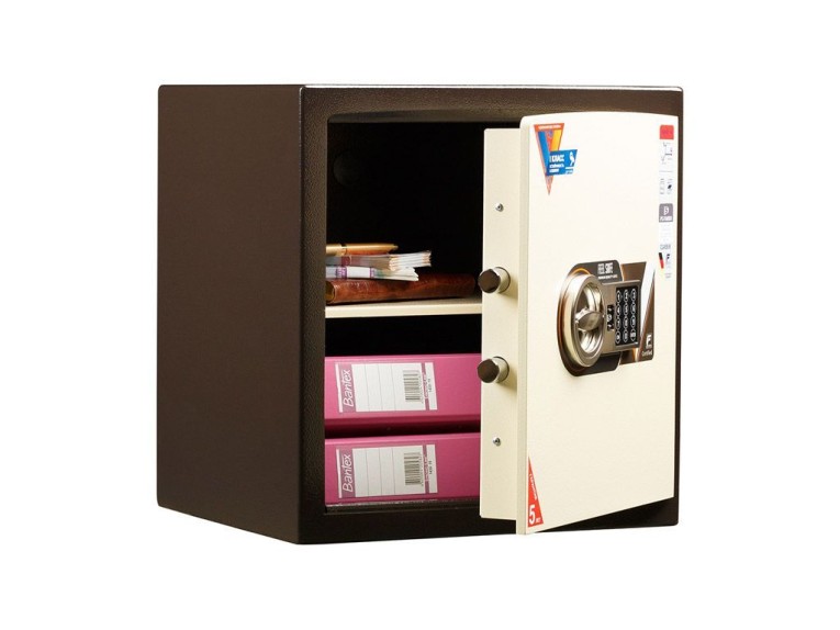 Взломостойкий сейф Valberg Карат 46 EL new купить в Пскове