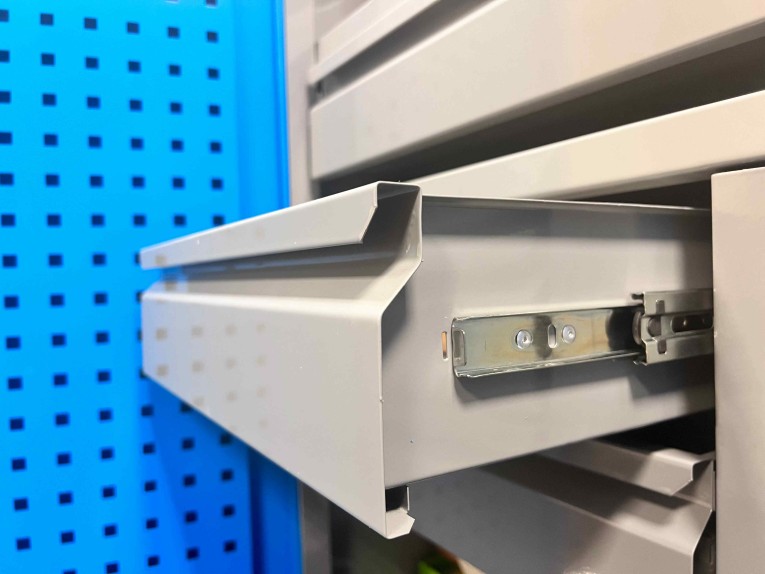 Шкаф инструментальный TNC 180.S3 купить в Пскове Шкаф инструментальный TNC 180.S3 купить в Пскове