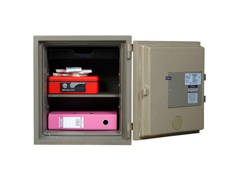 Огнестойкий сейф Valberg FRS-51 KL купить в Пскове Огнестойкий сейф Valberg FRS-51 KL купить в Пскове