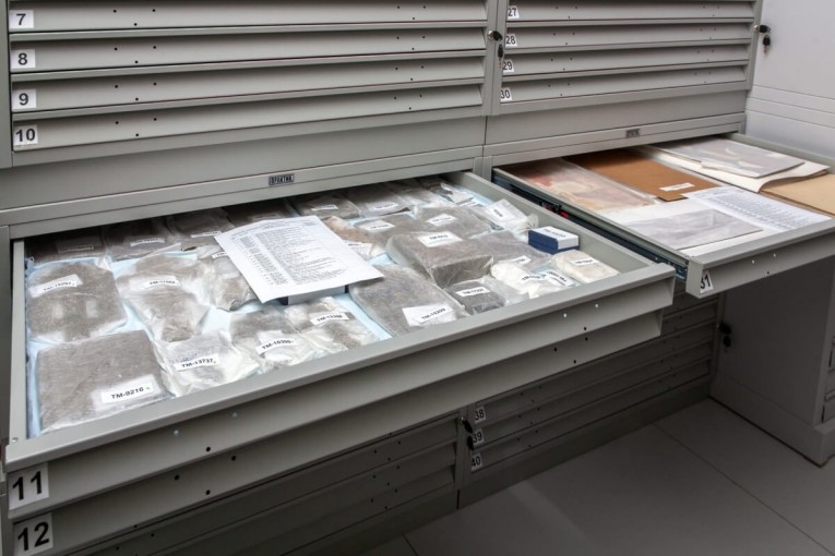 Картотека A0-05/2 (промеж.секция) купить в Пскове