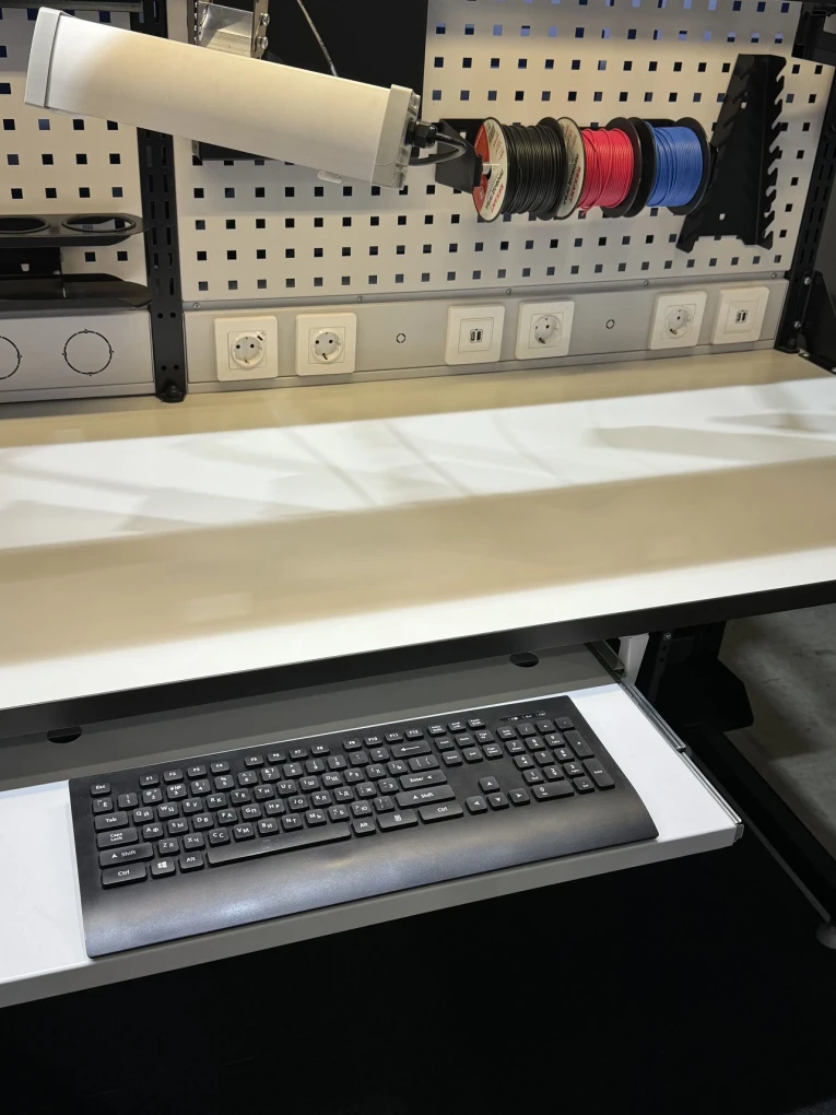 SPC Полка для клавиатуры купить в Пскове