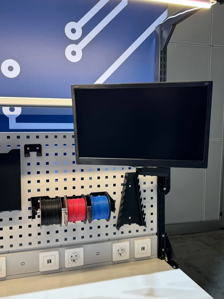 Кронштейн для монитора DBL купить в Пскове